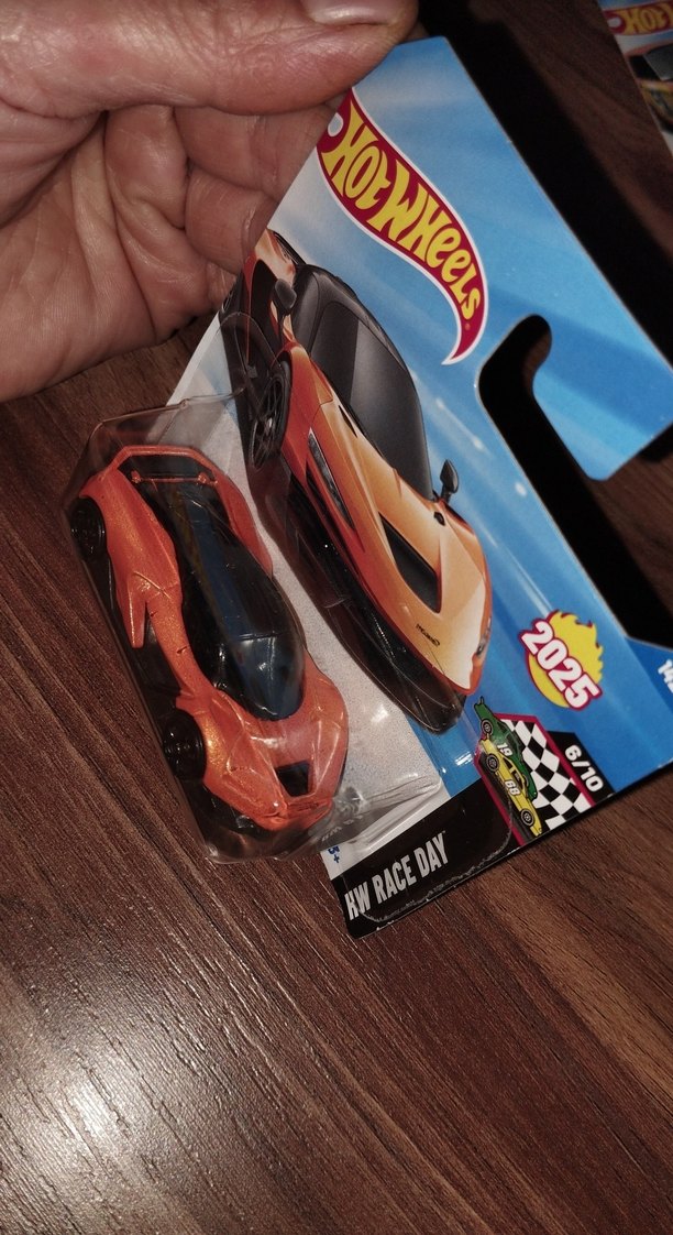 Hot Wheels McLaren WT 2025 Model Araba - Görsel 3