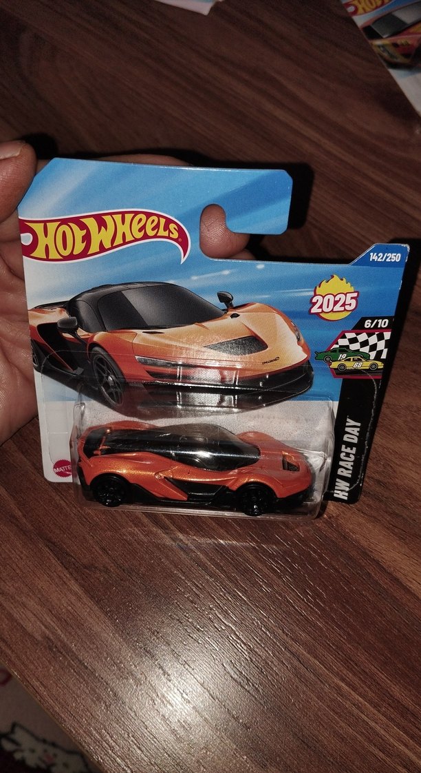 Hot Wheels McLaren WT 2025 Model Araba - Görsel 2