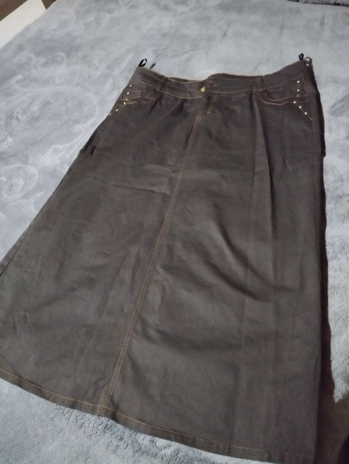 Düğmeli kahverengi Kadın etek - Görsel 4