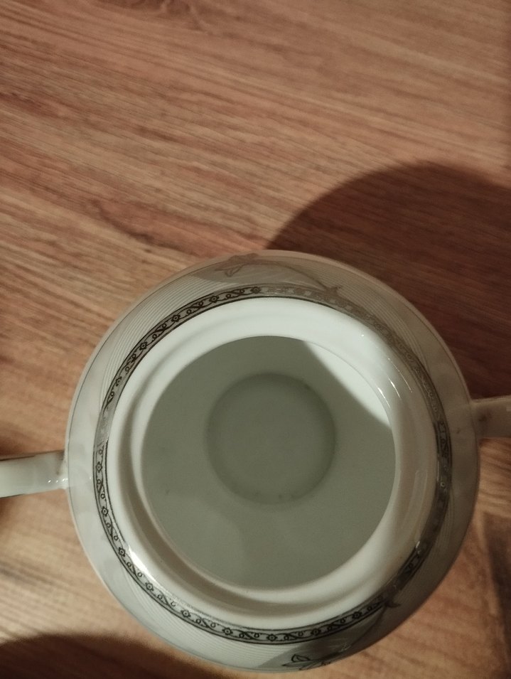 Gri Detaylı Beyaz Porselen Şekerlik - Görsel 3