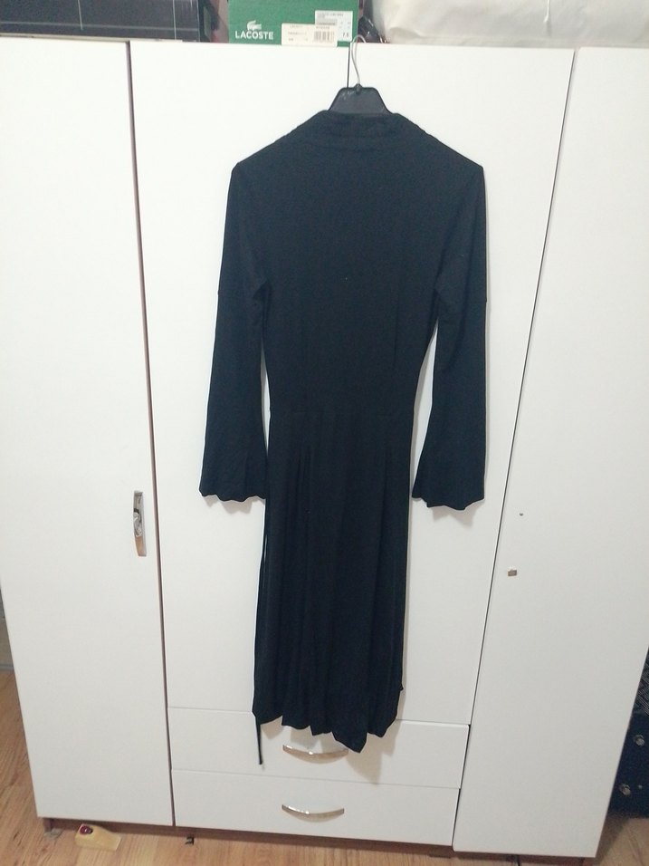 Siyah Uzun Kollu Pileli Kadın Elbise - Görsel 4