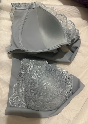 Gri Dantel Detaylı Bohem Sütyen - Görsel 3