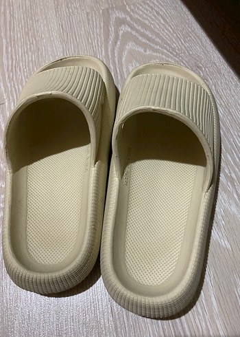 Kadın Beyaz Platform Terlik - Görsel 2