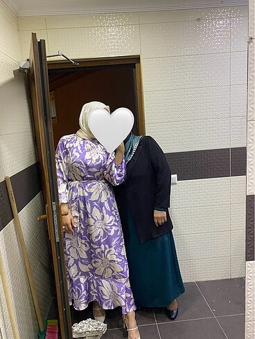 Desenli Mor Elbise