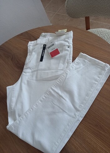 Lcw beyaz jean