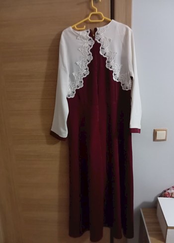 42 Beden Bordo İşlemeli Uzun Kollu Elbise