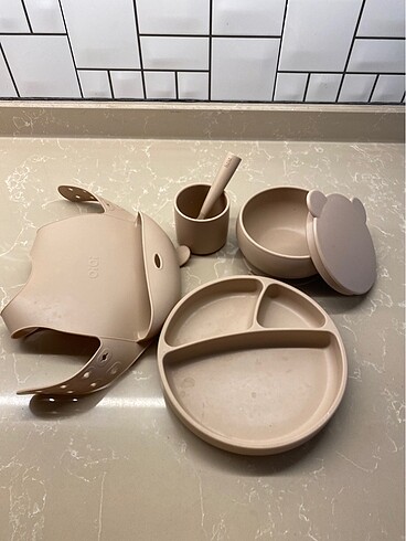 Oioi tam set