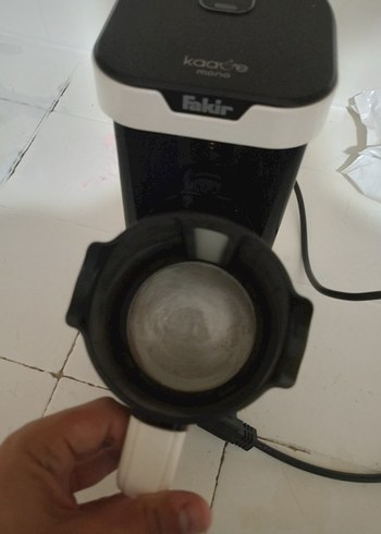 Beden Fakir Beyaz Kahve Makinesi