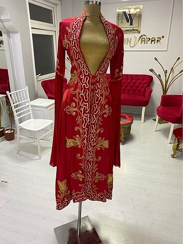 Kırmızı kaftan