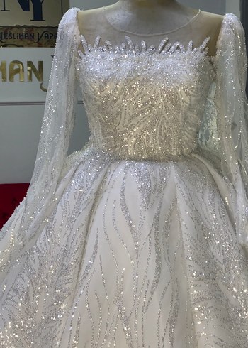 Parlak Beyaz Uzun Kollu Prenses Gelinlik - Görsel 2