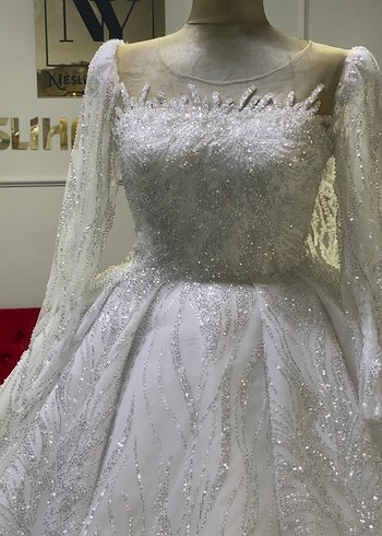 Parlak Beyaz Uzun Kollu Prenses Gelinlik - Görsel 3