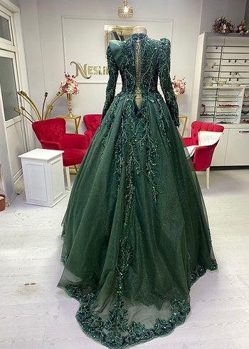 Simli dantel işlemeli omuz detaylı nişanlık - Görsel 4