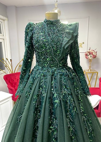 Simli dantel işlemeli omuz detaylı nişanlık - Görsel 3