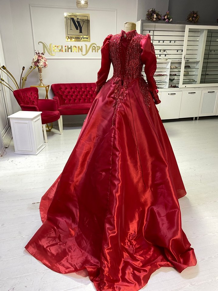 Kırmızı saten dantel işlemeli kınalık - Görsel 4