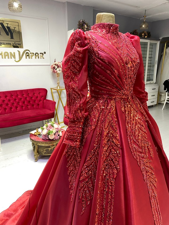 Kırmızı saten dantel işlemeli kınalık - Görsel 3