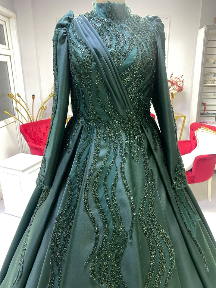 Yeşil saten dantel işlemeli kınalık - Görsel 2