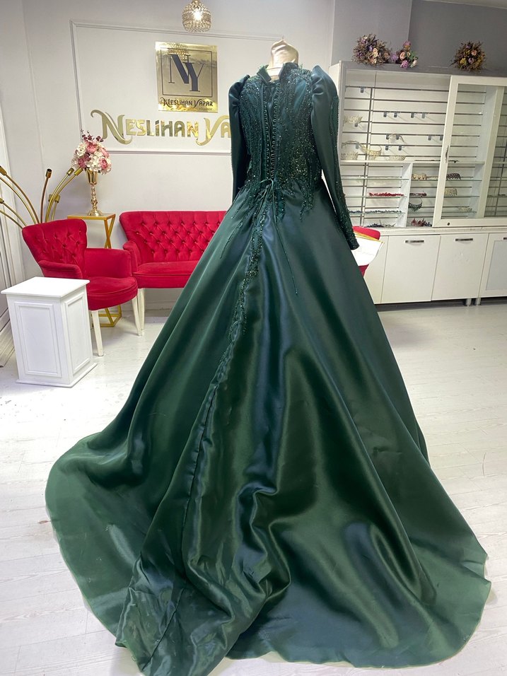 Yeşil saten dantel işlemeli kınalık - Görsel 4