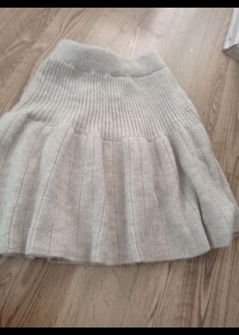 Bej Kadın  yün etek - Görsel 2