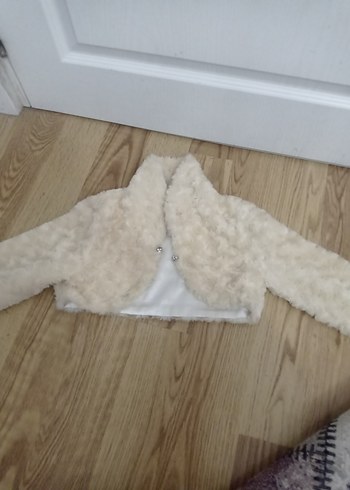 Kız Çocuk Kürklü Beyaz Bolero - Görsel 11