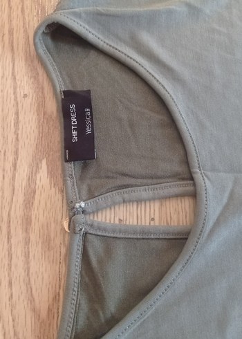 Kolsuz Midi Elbise - Görsel 3