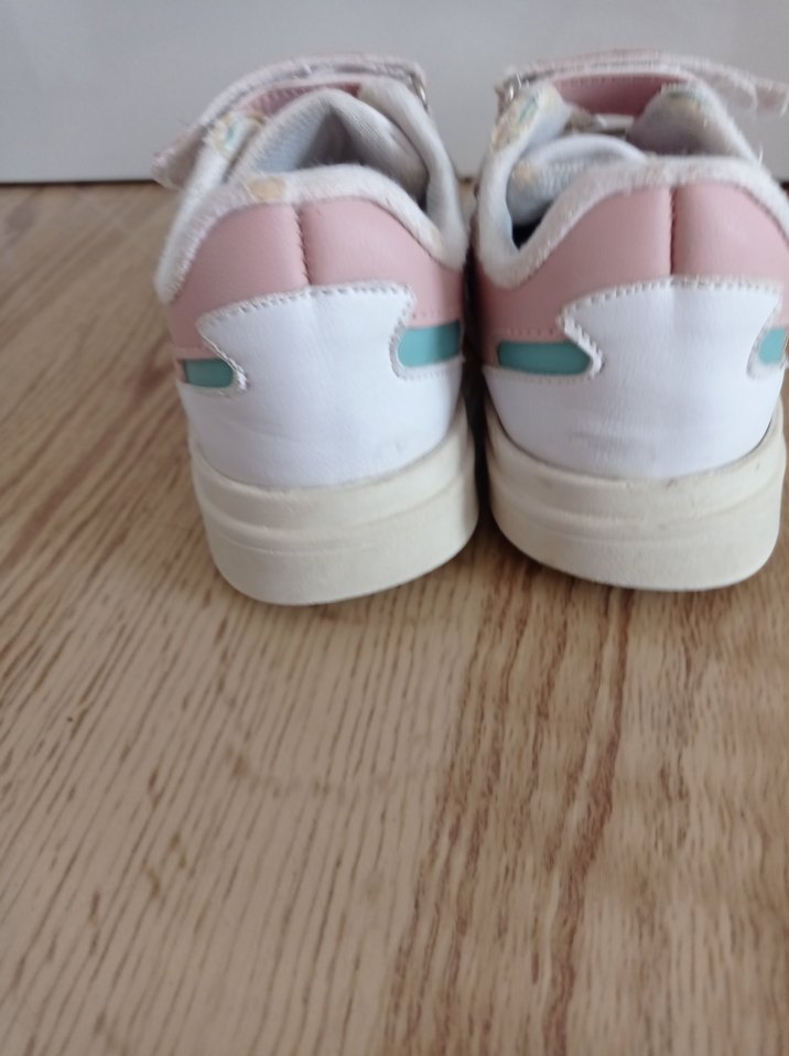 Pembe Baskılı Bağcıklı Kız Çocuk Spor Ayakkabı - Görsel 3