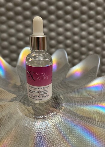 Kadınlar için Hyaluronik Asit Serum