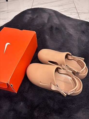 Nike terlik