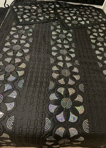 Nakışlı Çok Renkli Koyu Yatak Örtüsü - Görsel 2