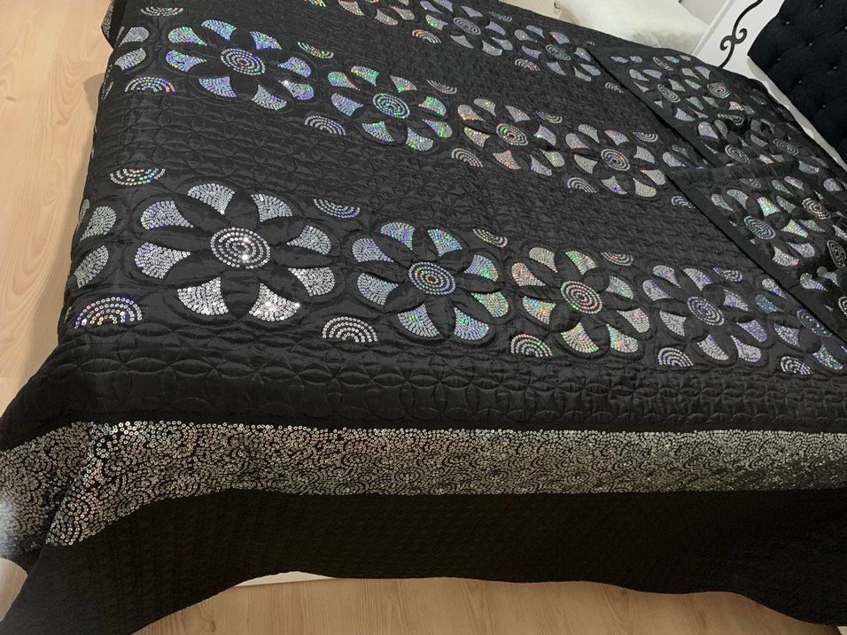 Nakışlı Çok Renkli Koyu Yatak Örtüsü - Görsel 3