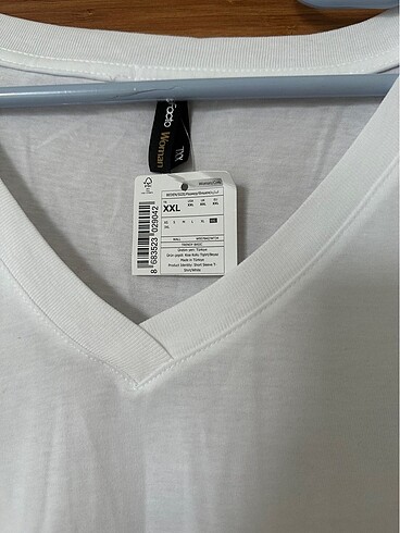 xxl Beden beyaz Renk Defacto beyaz basit v yaka tshirt