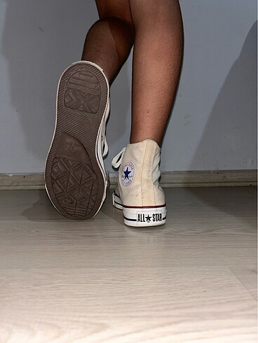37,5 Beden Krem converse