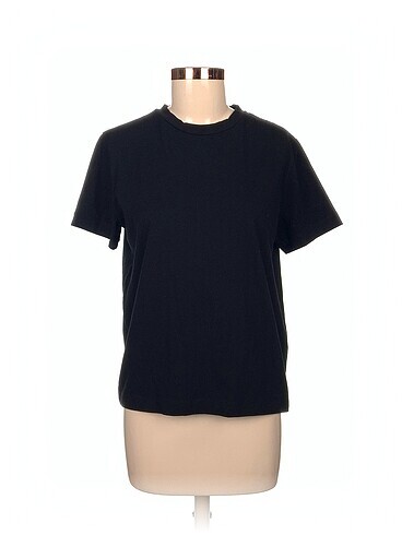 Massimo Dutti T-shirt %70 İndirimli.