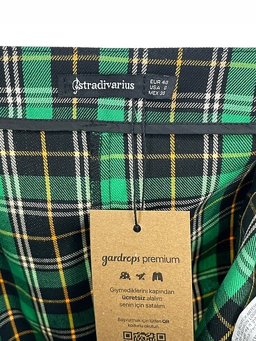 40 Beden çeşitli Renk Stradivarius Mini Etek %70 İndirimli.
