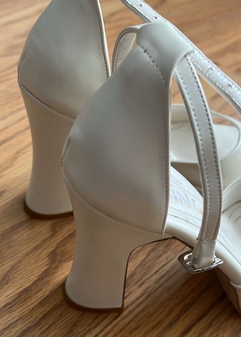 Beyaz Platform Topuklu Kadın Abiye Ayakkabı - Görsel 7