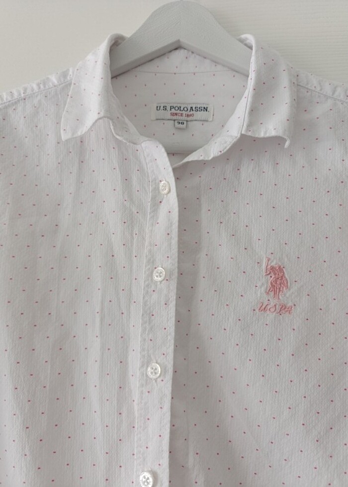 US POLO PEMBE PUANTİYELİ KADİN GÖMLEK  - Görsel 3