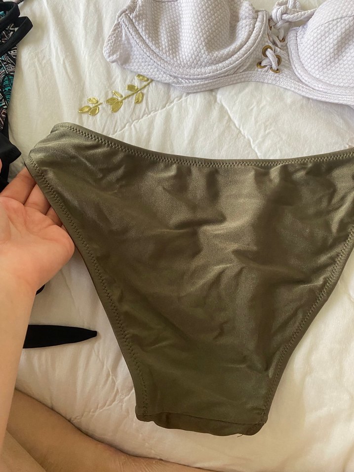 Beyaz Strappy Bohem Bikini Üstü ve Haki Alt - Görsel 3