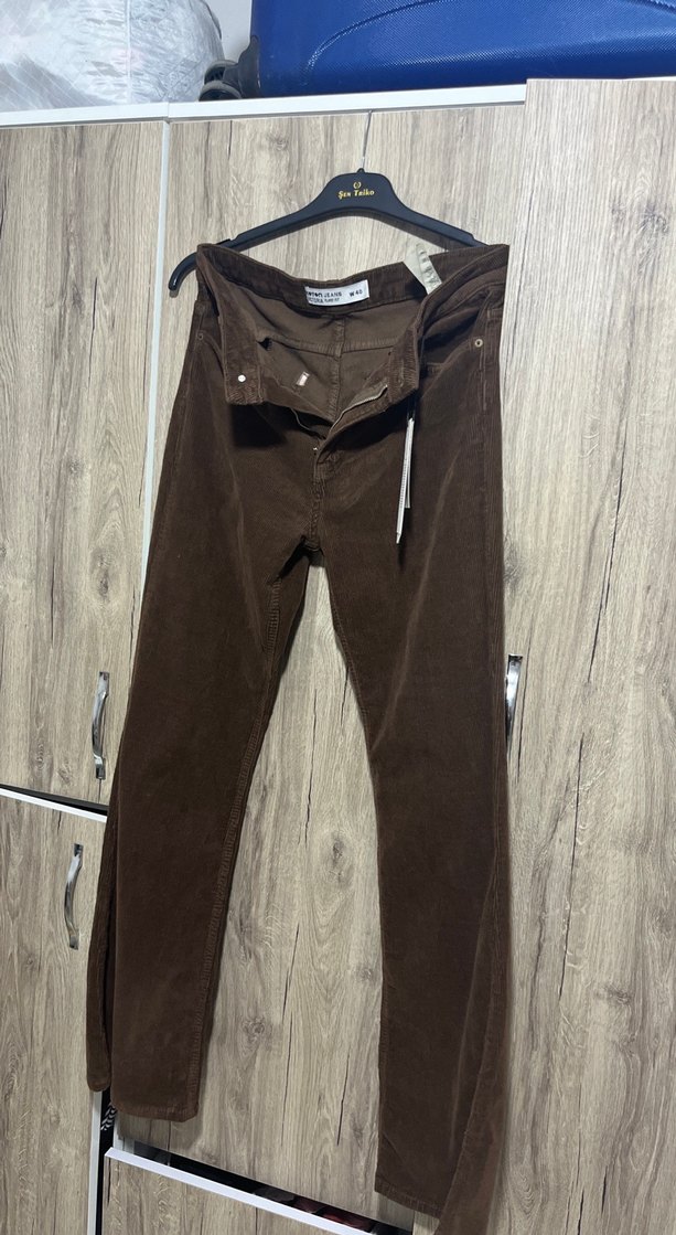 Düğmeli Kahverengi Süet Kadın Kot Pantolon - Görsel 5