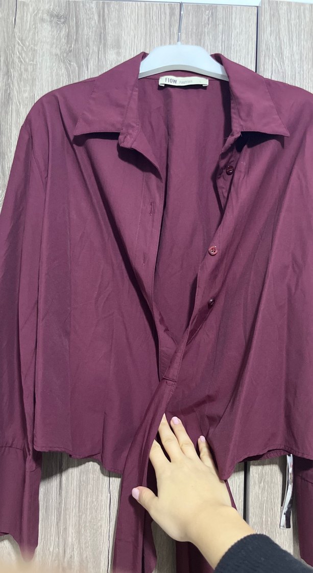 Bordo Dökümlü Uzun Kollu Kadın Gömlek - Görsel 3