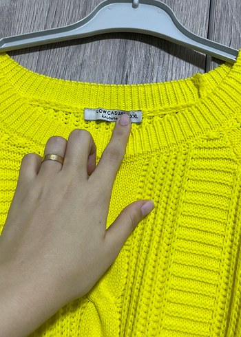 Sarı Örgü Kadın Mini Kazak - Görsel 3