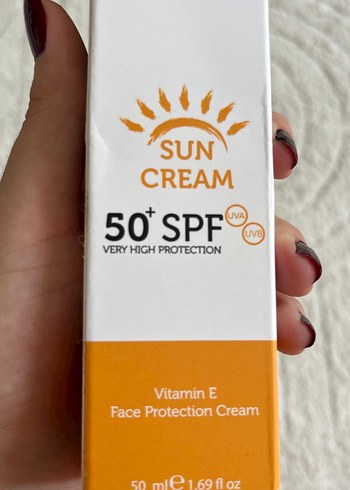 Pierre Cardin SPF 50 Yüz Koruyucu Krem - Görsel 3