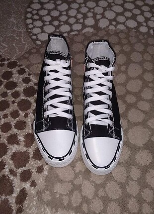 Converse 36-40 numaraya kadar mevcut sıfır ürün converse of white