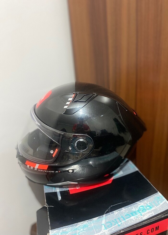 Mt helmets revenge 2s parlak - Görsel 2