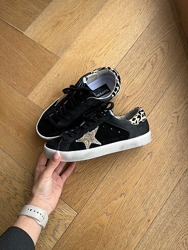 Golden Goose Deluxe GOLDEN GOOSE