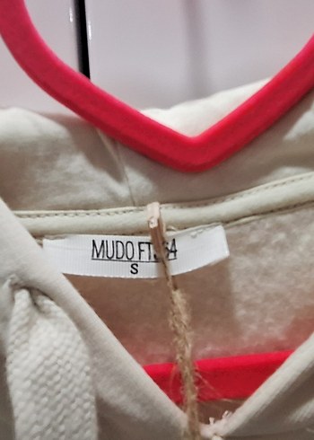s Beden ten rengi Renk Bej Kapüşonlu Salaş Sweatshirt