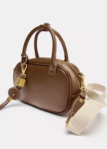 Zara Zara dikiş detaylı mini çanta