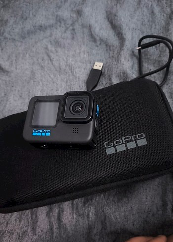 GoPro Siyah Aksiyon Kamerası ve Taşıma Çantası