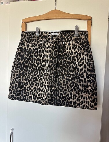 Leopar desenli zara etek
