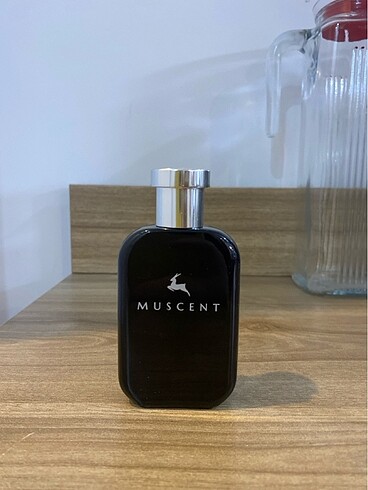 Muscent N401-Linterdit Rouge