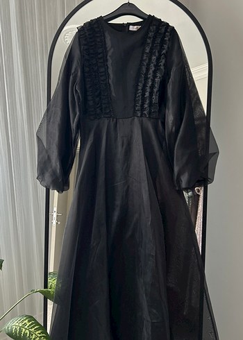 38 Beden siyah Renk Uzun Kollu Siyah Nakışlı Gotik Elbise