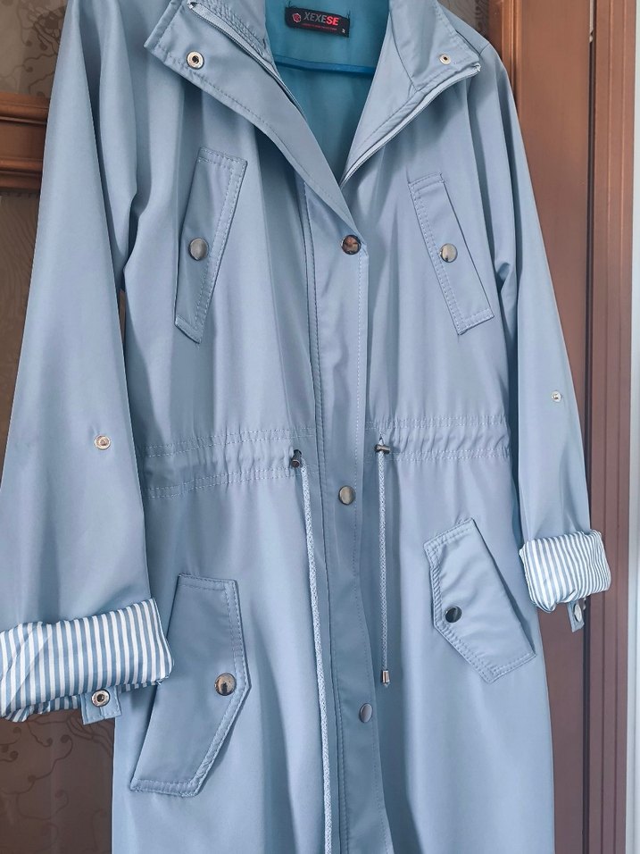 Mavi Düğmeli Uzun Kadın Trençkot - Görsel 3
